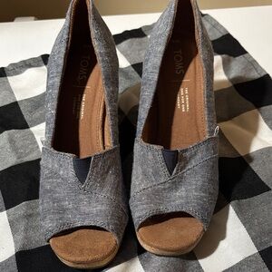 TOMS Women's Blue Peep Toe Wedges